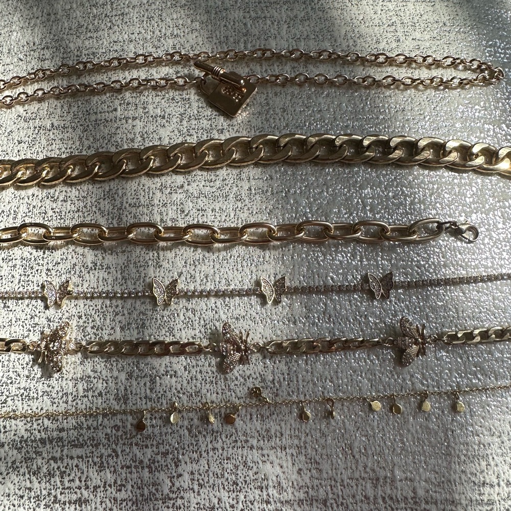 Elegant Gold Chain and Butterfly Jewelry Set